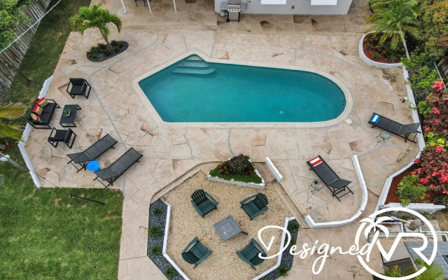 Amazing 4BR with Private Heated Pool