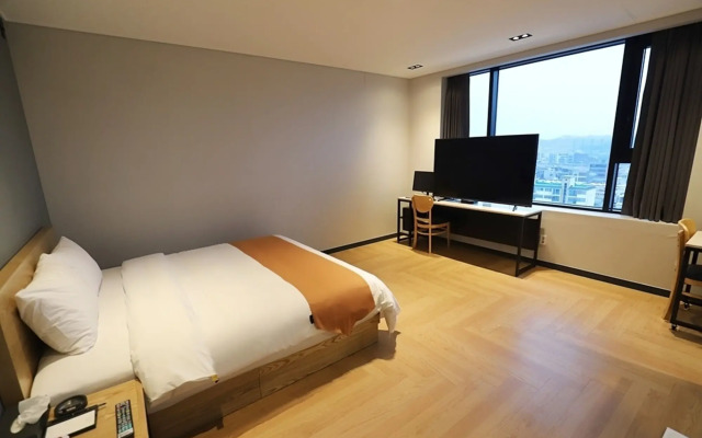 Dongducheon Hotel The Gray