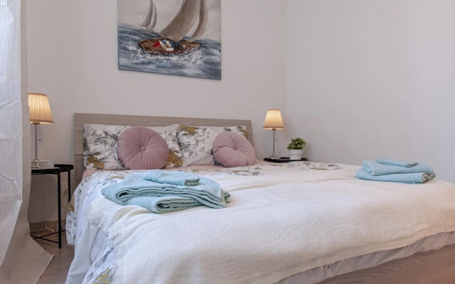 Langolo di Grace in Livorno