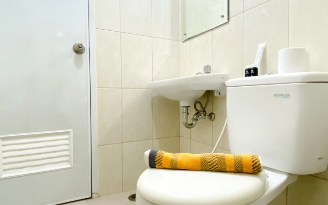 Nice And Modern 2Br Springlake Summarecon Bekasi Apartment