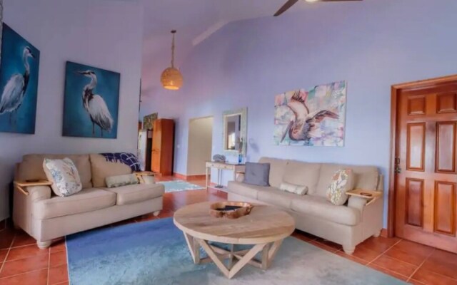 Modern house with océano view in Belice