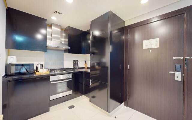 GreenFuture - Charming Studio in the Vibrant Business Bay