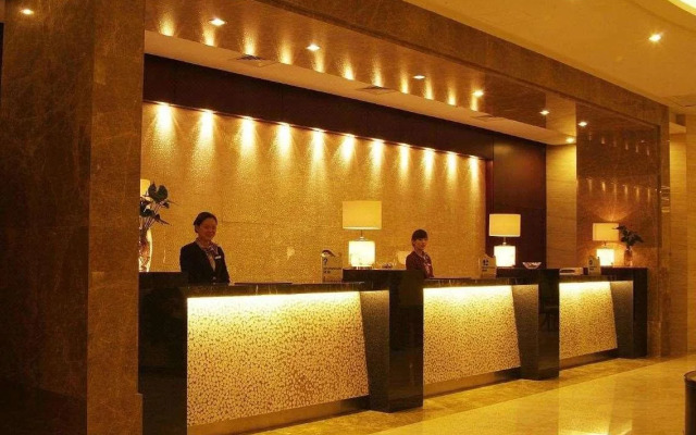 Grand Hoya Hotel