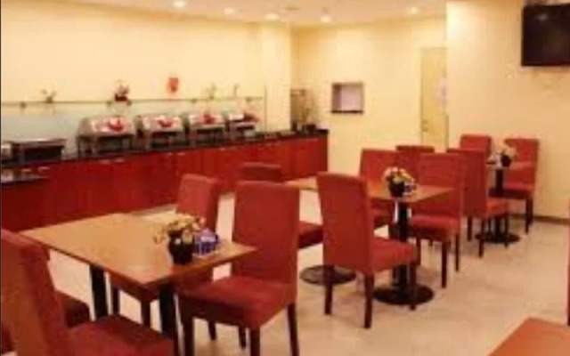 HanTing Hotel (Shanghai Dapuqiao Subway Station)