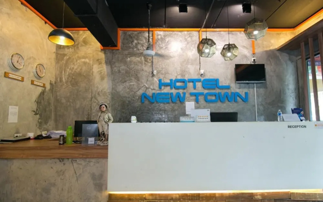 New Town Condominium at Bandar Sunway