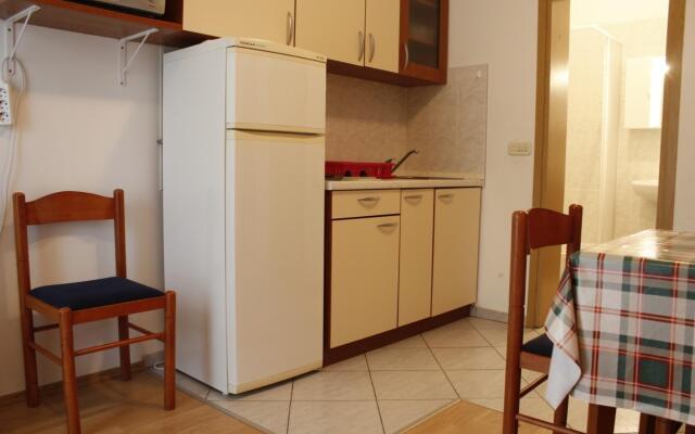 Branko - A4(2+2) in Povljana