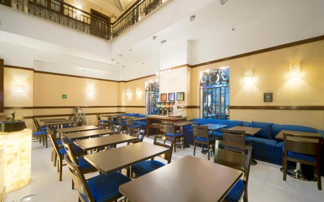 Hampton Inn & Suites Mexico City - Centro Historico
