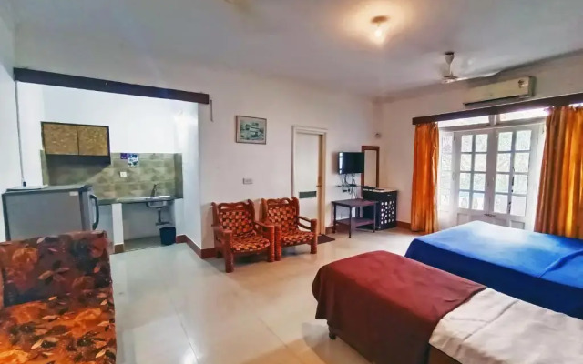 STAYMAKER 7th Heaven Holiday Resort