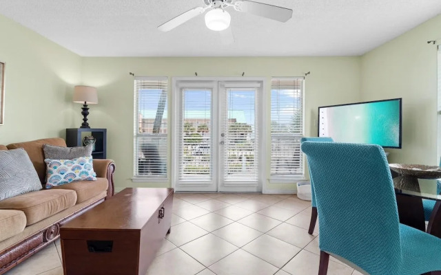 Grand Caribbean West 215