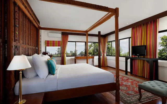 Shanti Estate Seminyak by Nakula