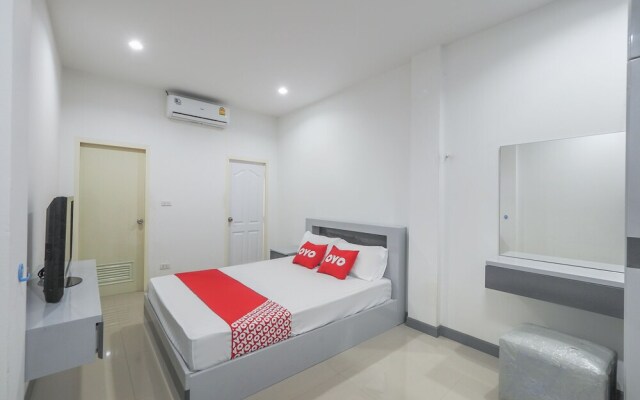 OYO 1159 K and K Apartment