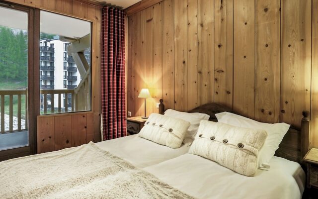 Savoyards and rustic studio in the heart of Val d'Isère