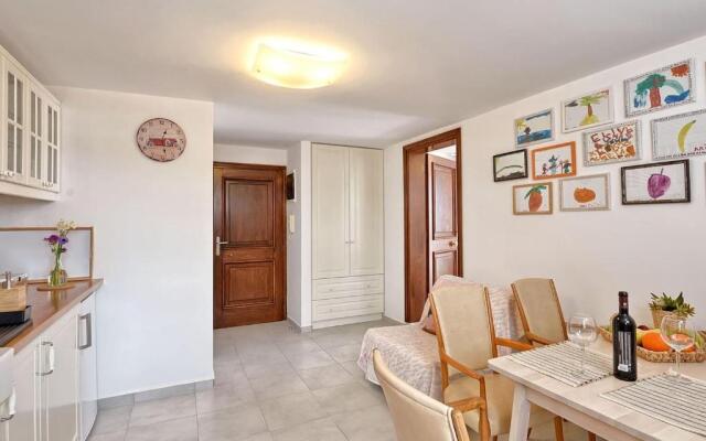 CENTER Penthouse - MEDIEVAL Town 10'- BEACH 2'