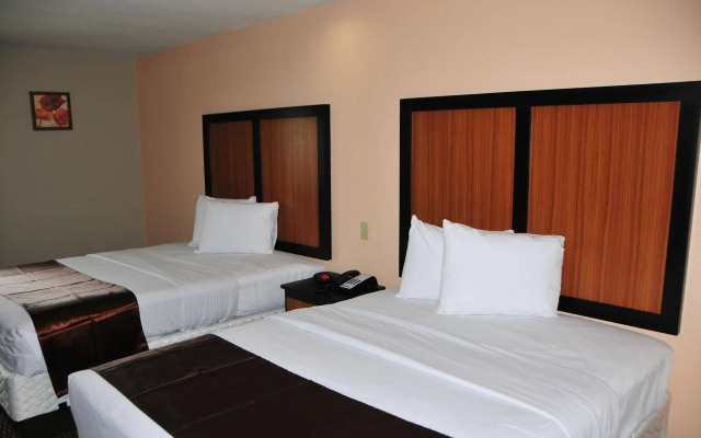 Paradise Inn & Suites