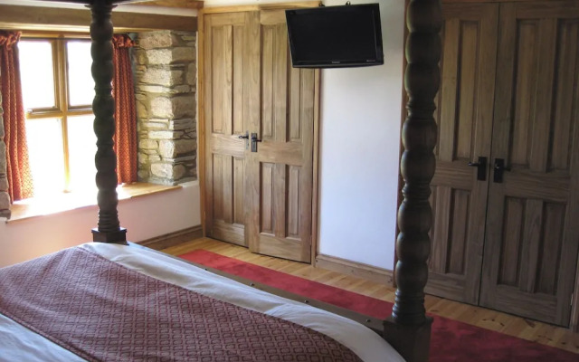 Haye Barton Farm