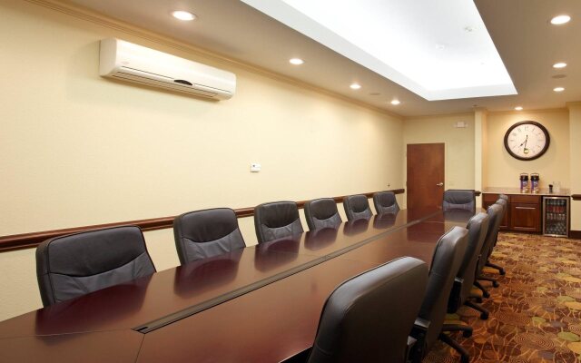 Holiday Inn Express & Suites Deer Park by IHG