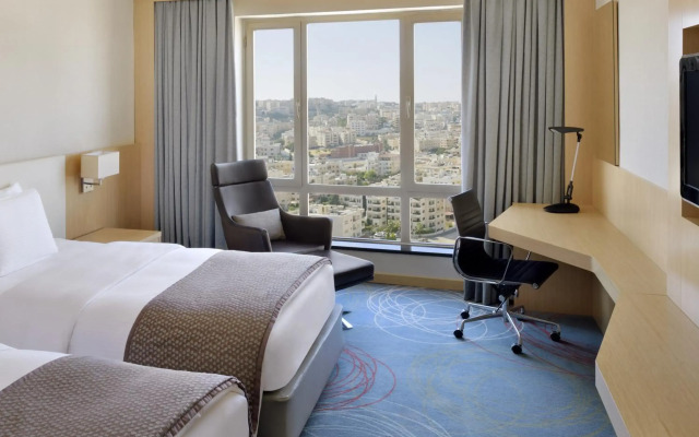 Movenpick Hotel Amman (ex Holiday Inn Amman)