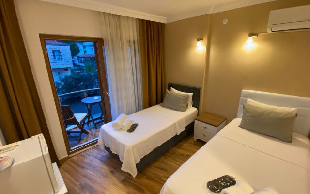 Cunda Giritlioğlu Otel Adult Only +12