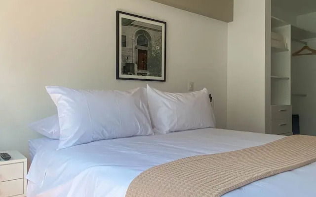 w Extraordinary 2BR Near Parque Kennedy
