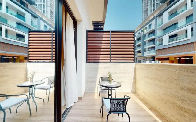 JVC - Oakley Square Residences B015