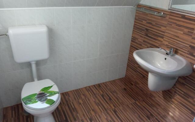 Holiday Apartmanház