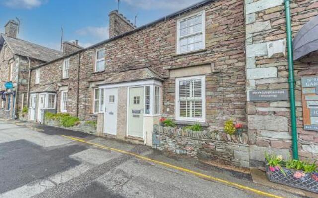 Poppy's Cottage