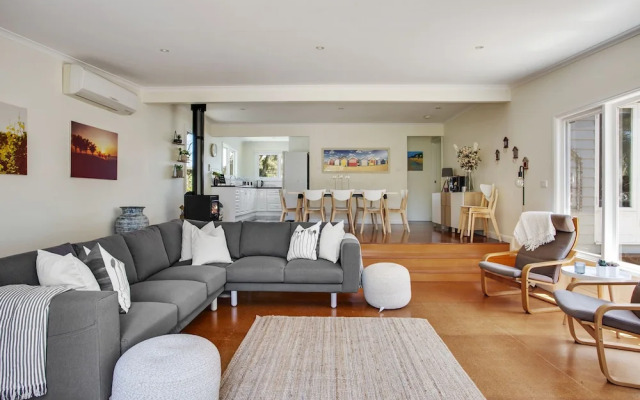 Harleian Beach House