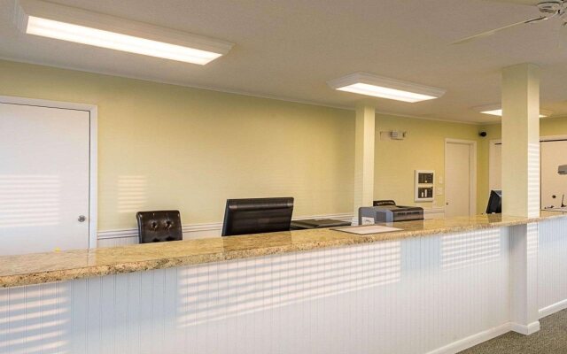 Rodeway Inn & Suites Rehoboth Beach