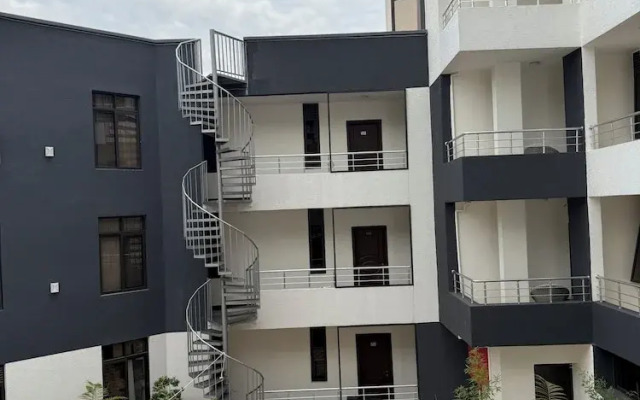 Cascadia Serviced Apartments