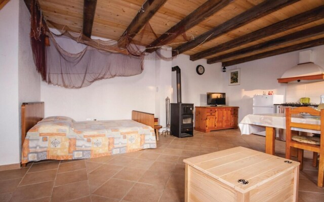Awesome Home in Jezera With 1 Bedrooms