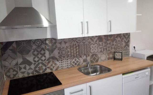 Lisbon Beach Apartments 8