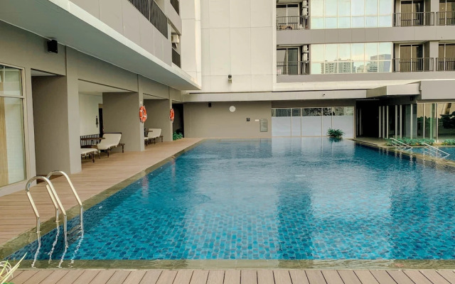 Stunning Studio at Ciputra World 2 Apartment