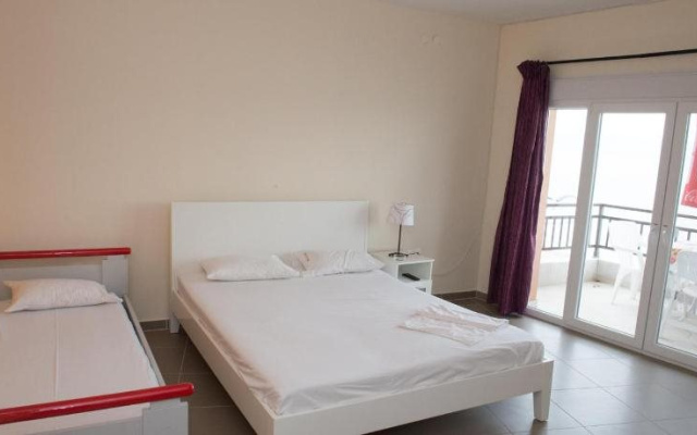 Rooms Elena