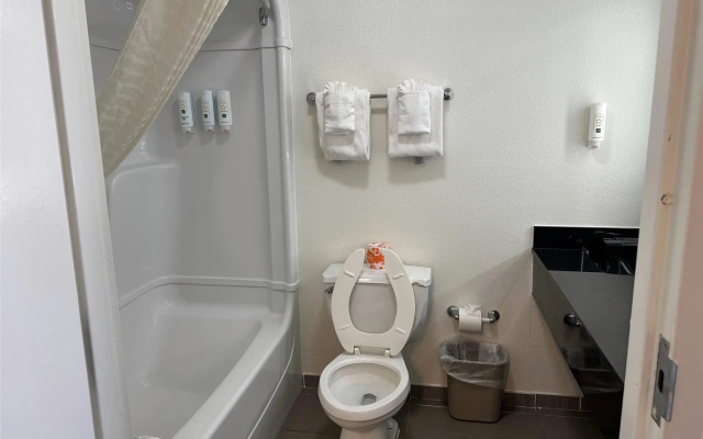 Quality Inn Fishers - Indianapolis