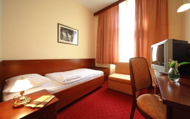 Hotel Central Osijek