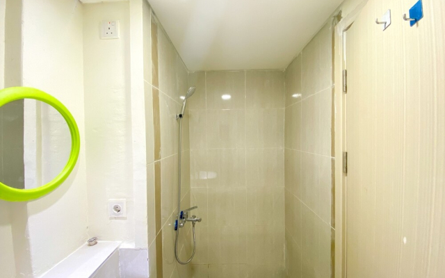 Spacious 2Br With Extra Room At Meikarta Apartment