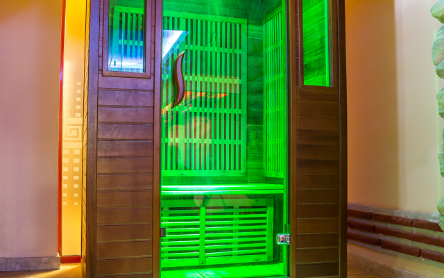 Saint George Hotel & Medical Spa