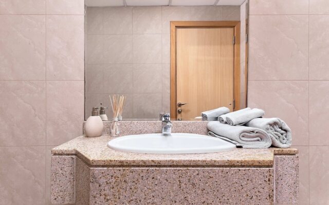 Cozy 1BR apartment Marina Crown