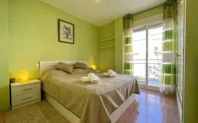 2-bed Apartament Rosaleda Monterey
