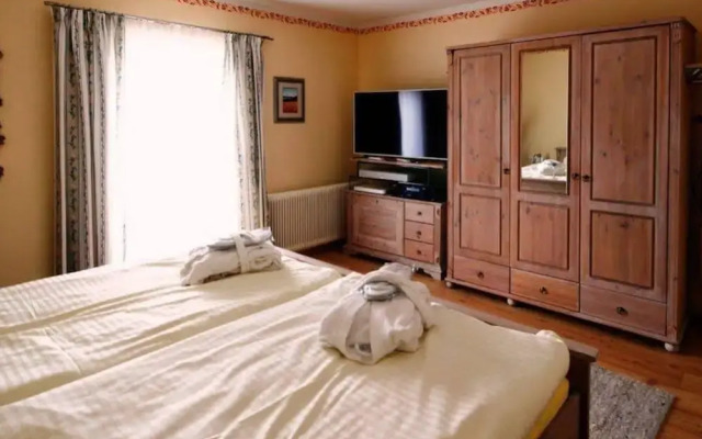 Apartment in Seefeld in Tirol With Gardenter