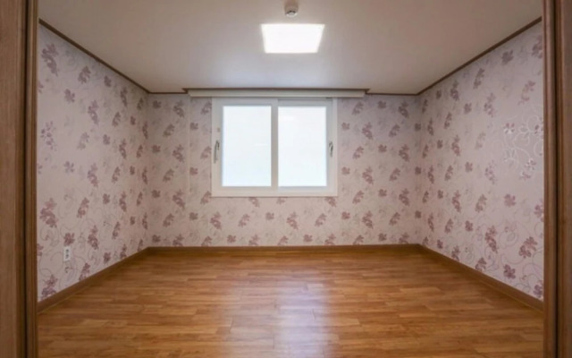 Binari Pension