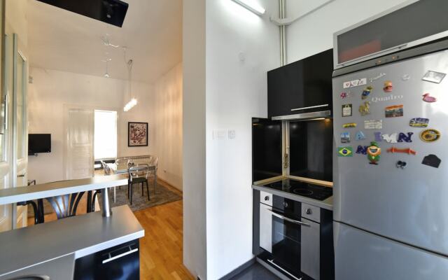 Apartment Metropolis 2