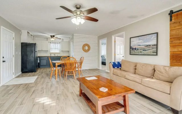 Lake Travis Access: Pet-friendly Lago Vista Home!