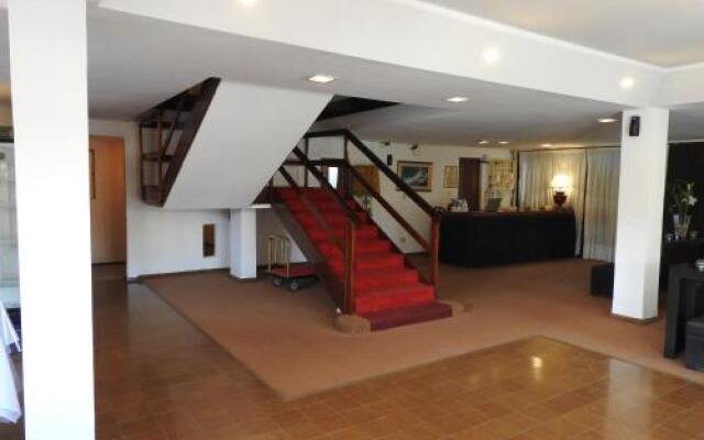Hotel Tiburones Club