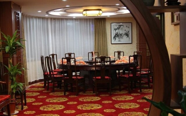Qianxilong Hotel