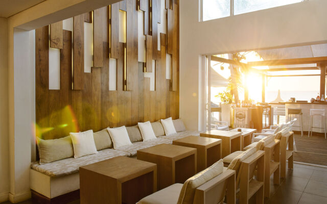 Récif Attitude - Adults Only