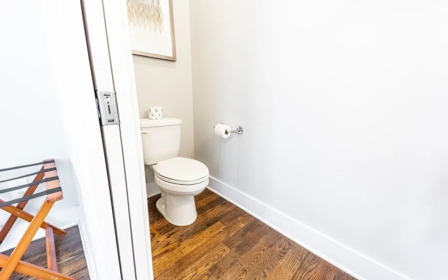 Melodic Skyline - Rooftop Views - 12th S District