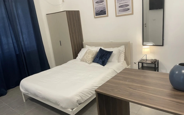Ha-Carmel Market Apartment