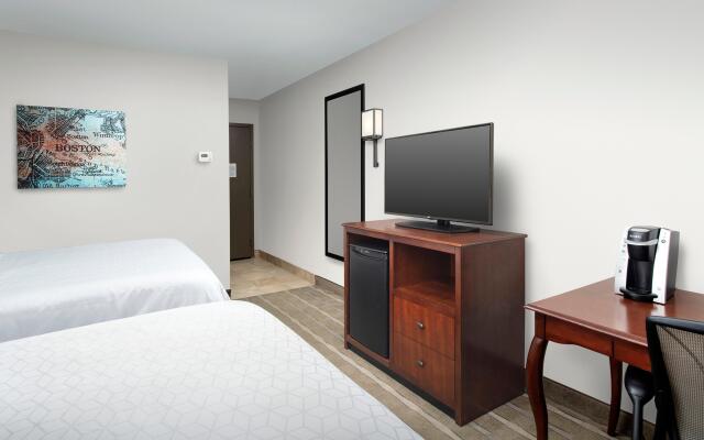 Holiday Inn Express Boston North-Woburn by IHG