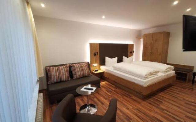 Landgasthof - Hotel Dorflinde